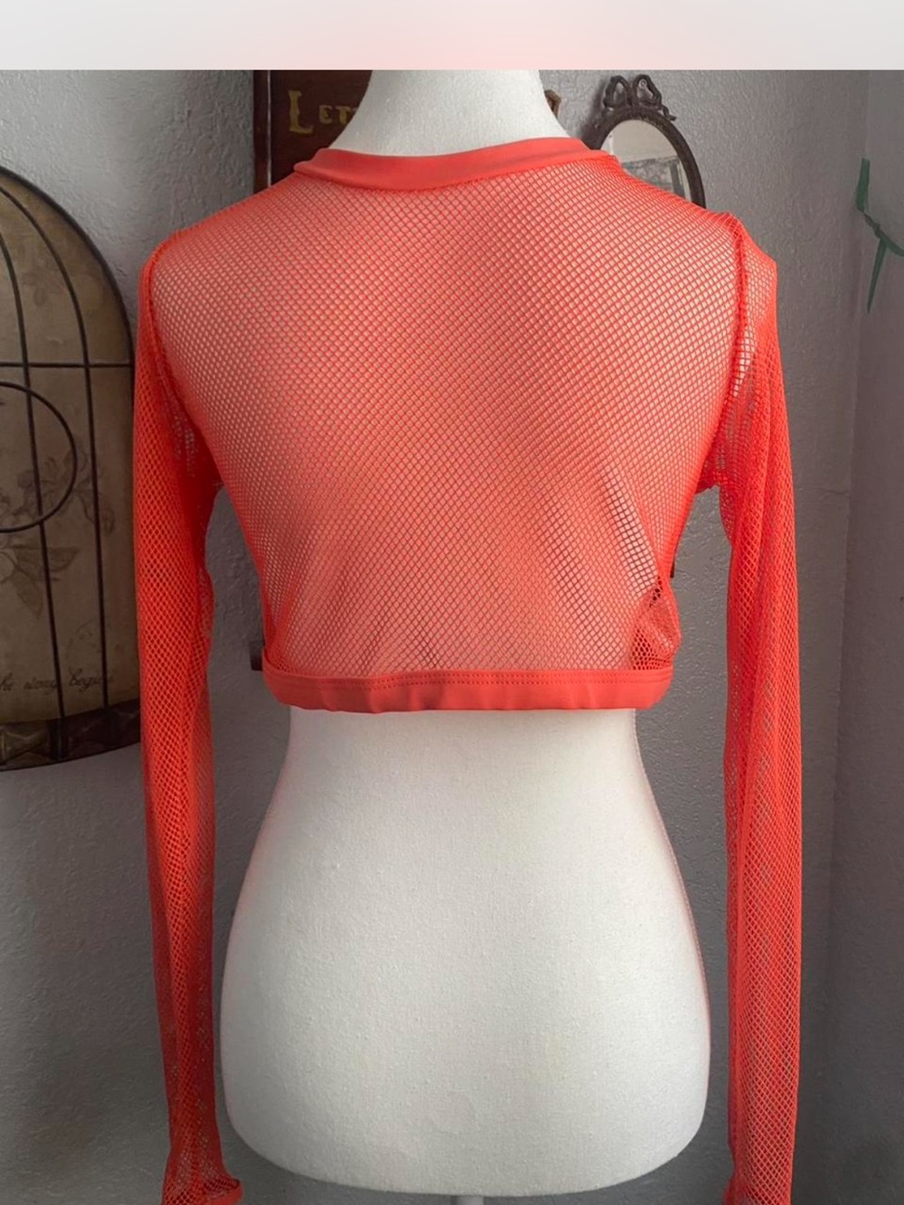 Missguided + Orange Mesh Long Sleeve Crop Top - Picture 3 of 4